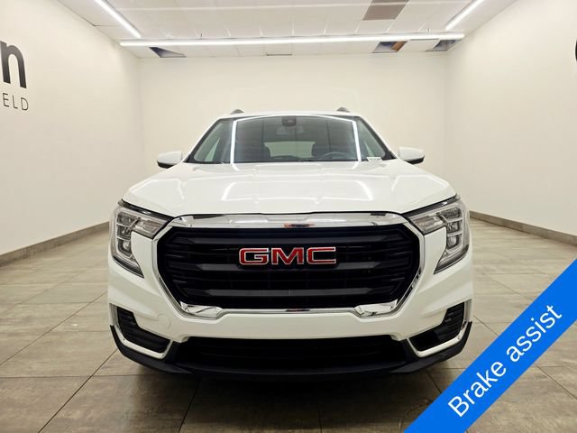 Used 2022 GMC Terrain SLE FWD image 7