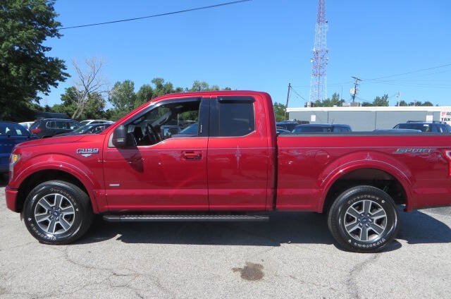 Used 2016 Ford F150 XLT w/ Equipment Group 301A Mid AWD/4WD image 5