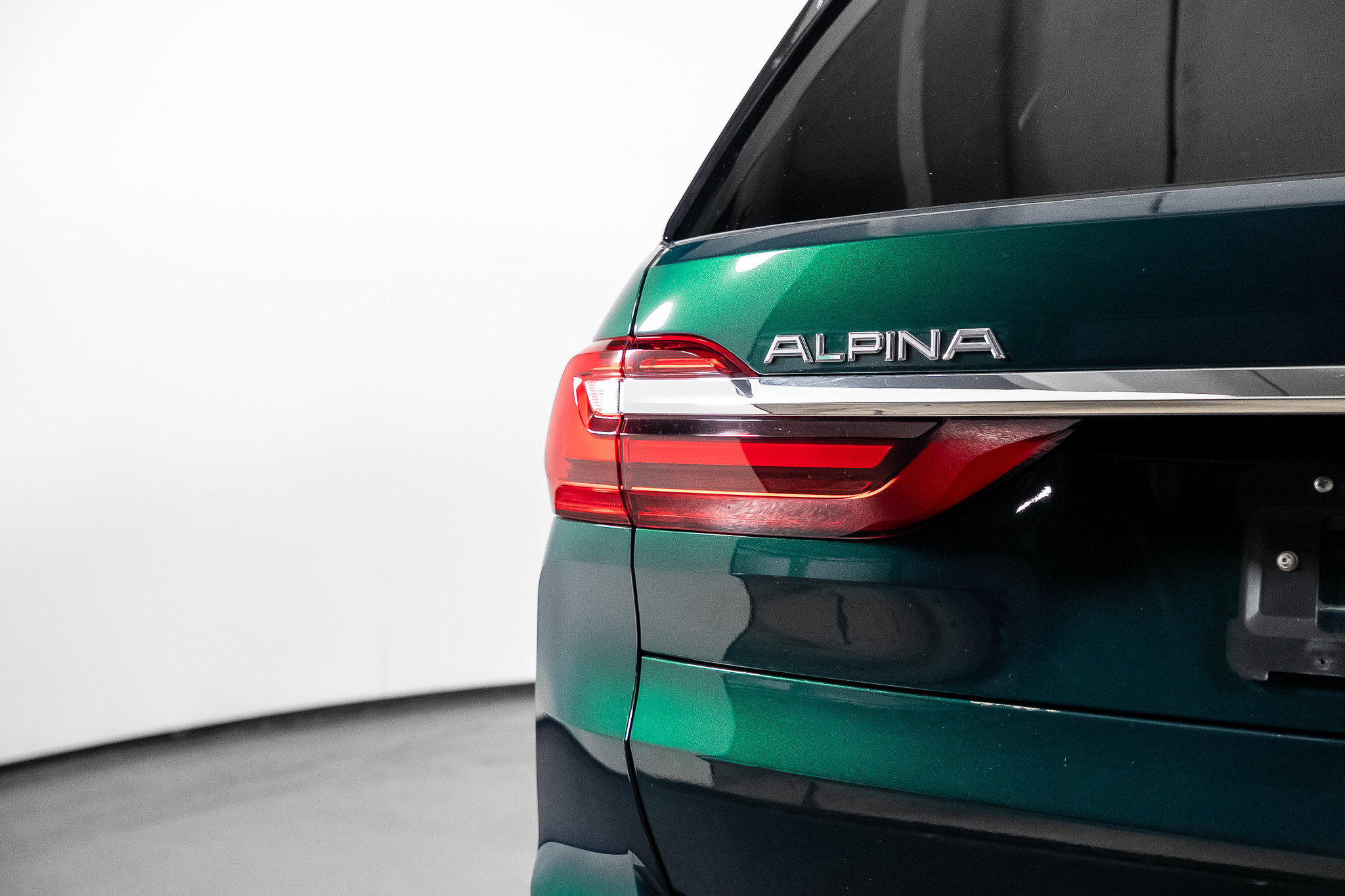 Used 2022 BMW ALPINA XB7 AWD/4WD image 24