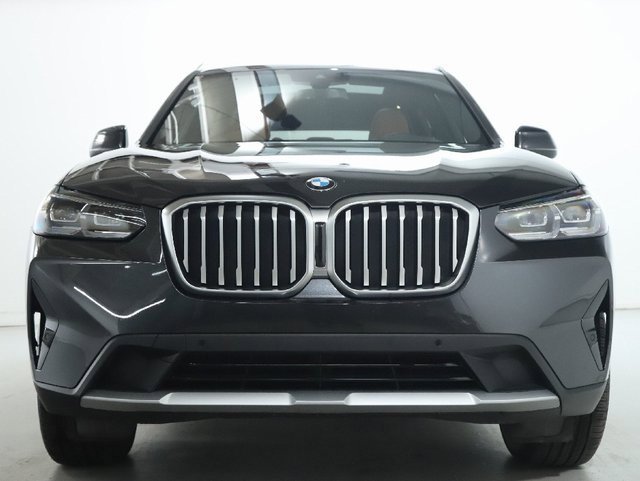 Certified 2024 BMW X3 xDrive30i w/ Premium Package image 5