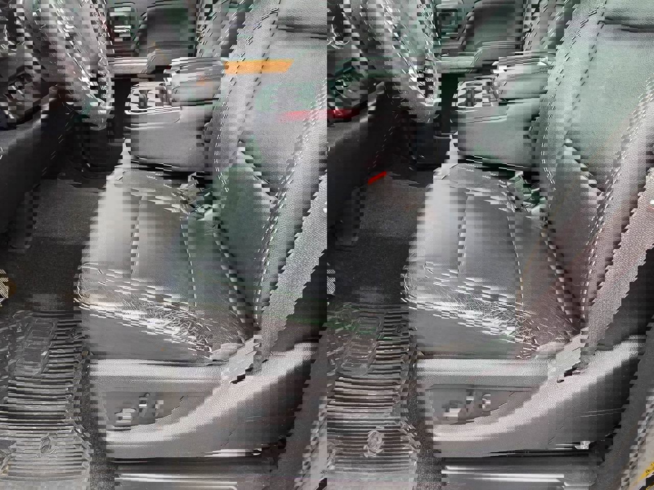 Used 2017 Chevrolet Silverado 3500 LTZ w/ Duramax Plus Package AWD/4WD image 15