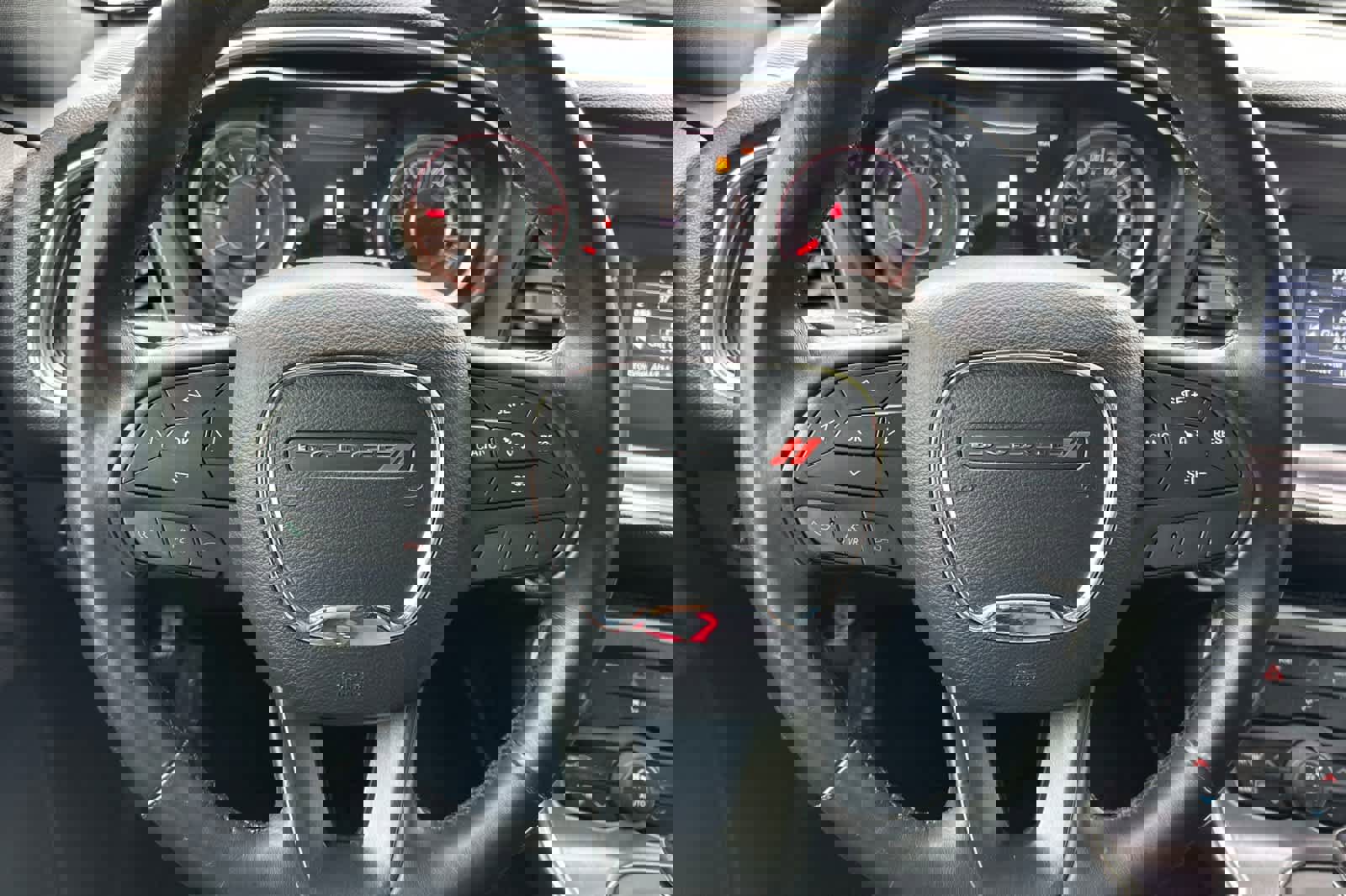 Used 2015 Dodge Challenger R/T w/ Quick Order Package 28B R/T RWD image 21