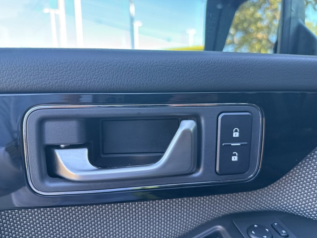 Used 2024 INEOS Grenadier Base image 23