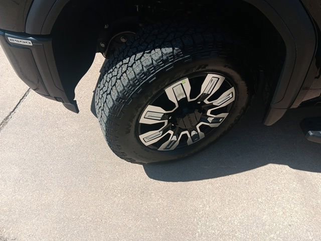 New 2025 GMC Sierra 2500 Denali w/ Denali Reserve Package image 30