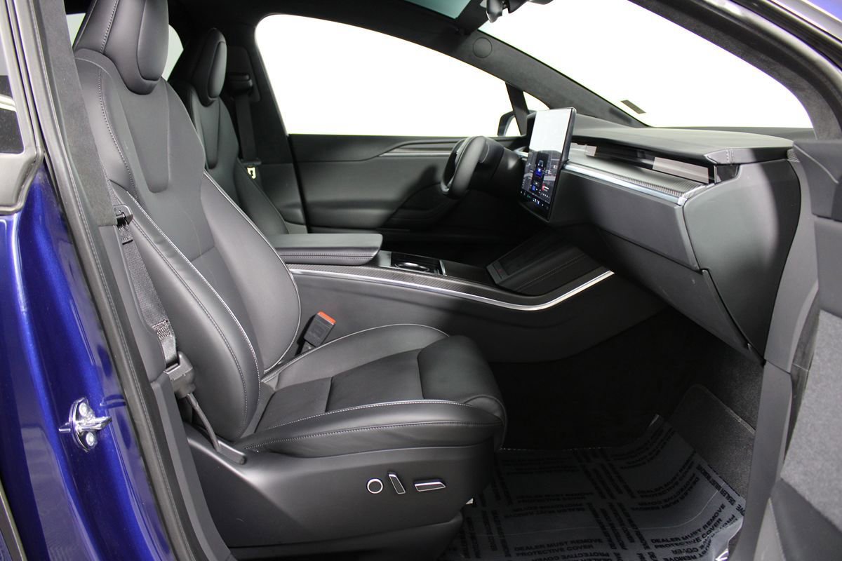 Used 2022 Tesla Model X Plaid image 24