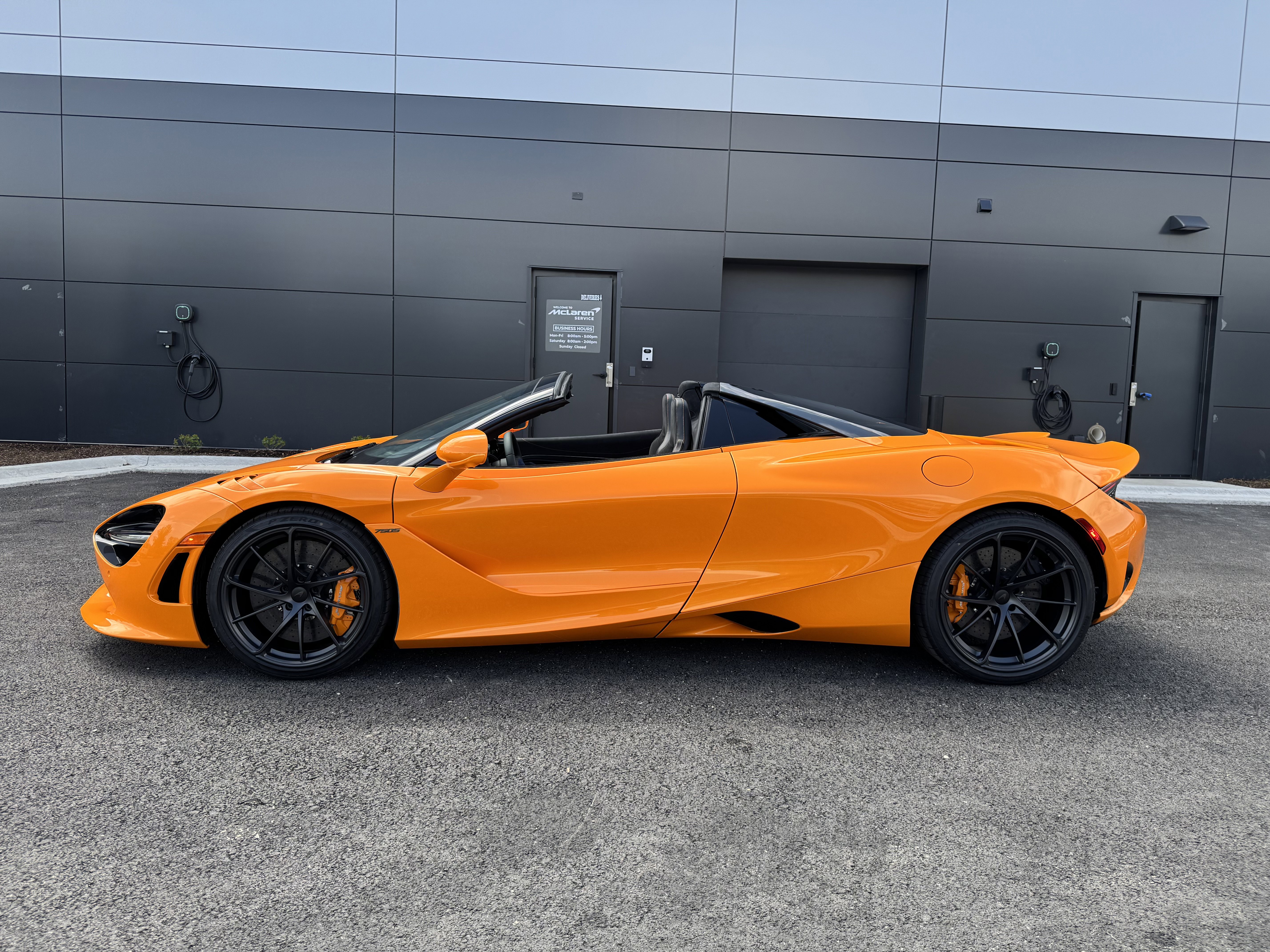 New 2027 McLaren 750S Spider RWD image 2
