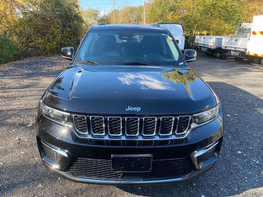 Used 2023 Jeep Grand Cherokee 4WD 4xe image 3