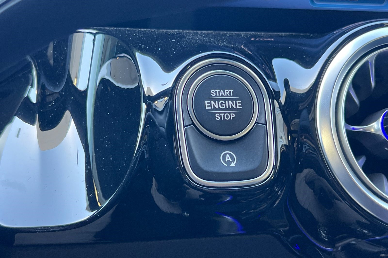 Certified 2025 Mercedes-Benz GLA 250 image 55