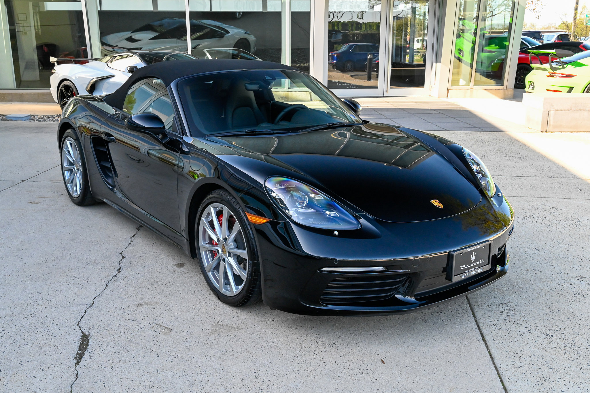 Used 2021 Porsche 718 Boxster S RWD image 3