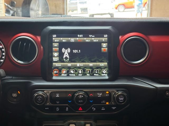 Used 2020 Jeep Gladiator Rubicon AWD/4WD image 15