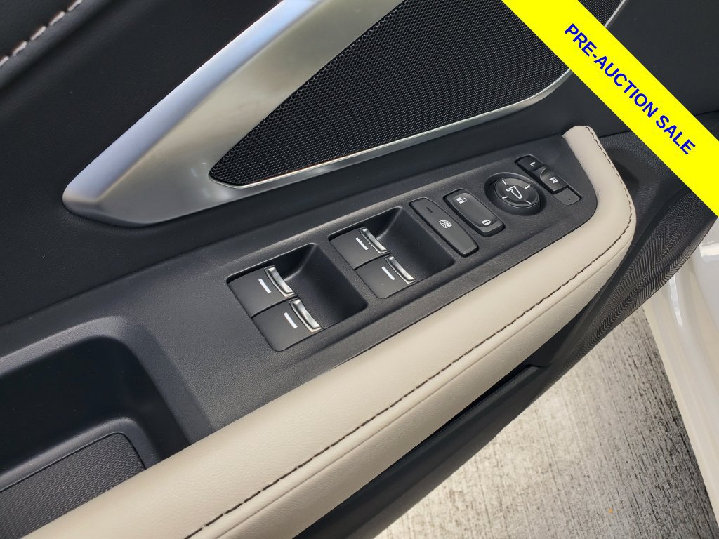 Used 2025 Acura RDX SH-AWD image 21