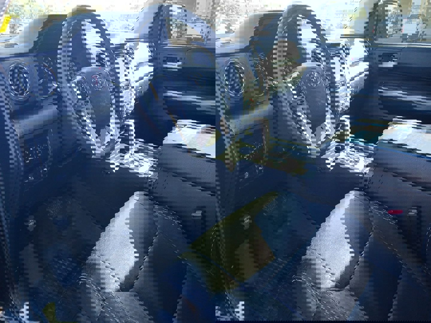 Used 2015 Toyota Tundra SR5 w/ TRD Off Road Package image 11