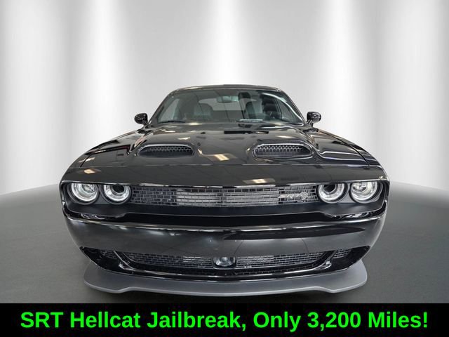 Used 2023 Dodge Challenger SRT Hellcat RWD image 2