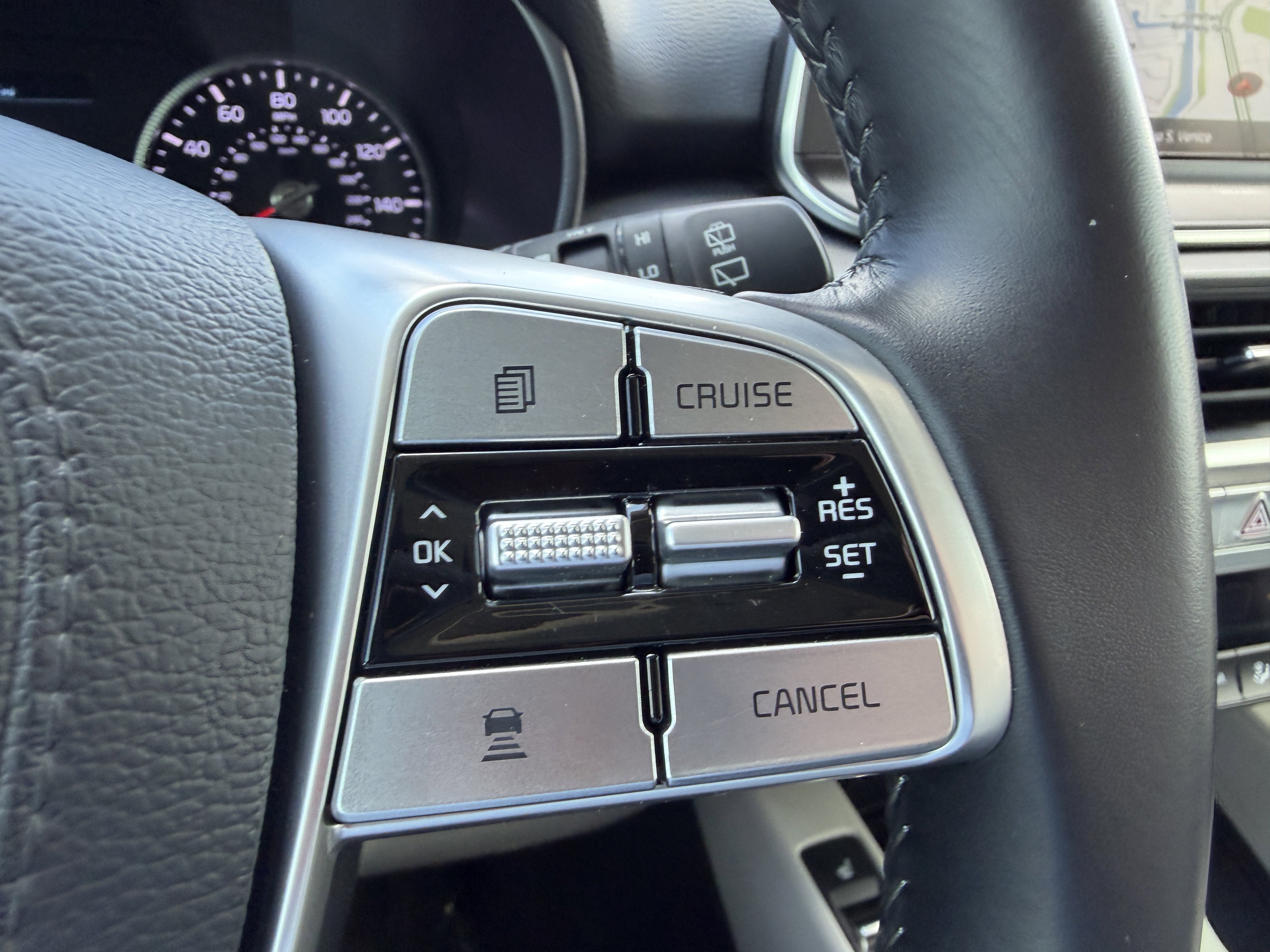 Used 2022 Kia Telluride S image 30