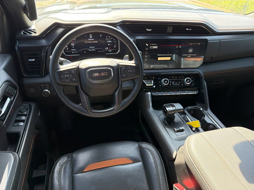 Used 2024 GMC Sierra 1500 AT4 w/ Technology Package AWD/4WD image 22