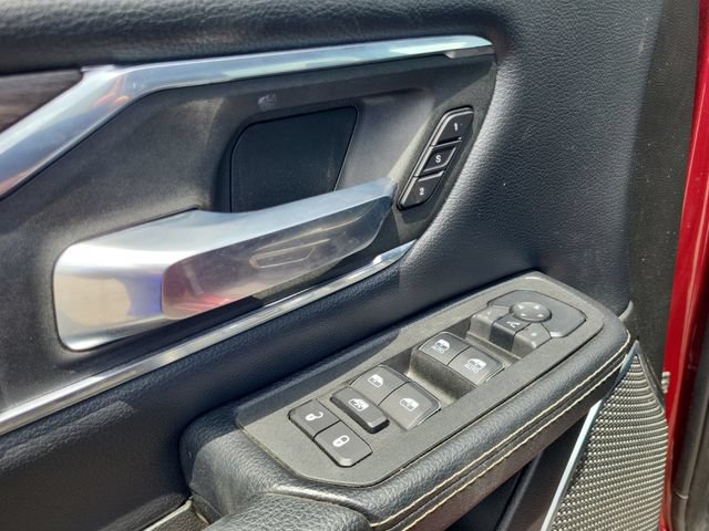 Used 2025 RAM 1500 Laramie AWD/4WD image 10