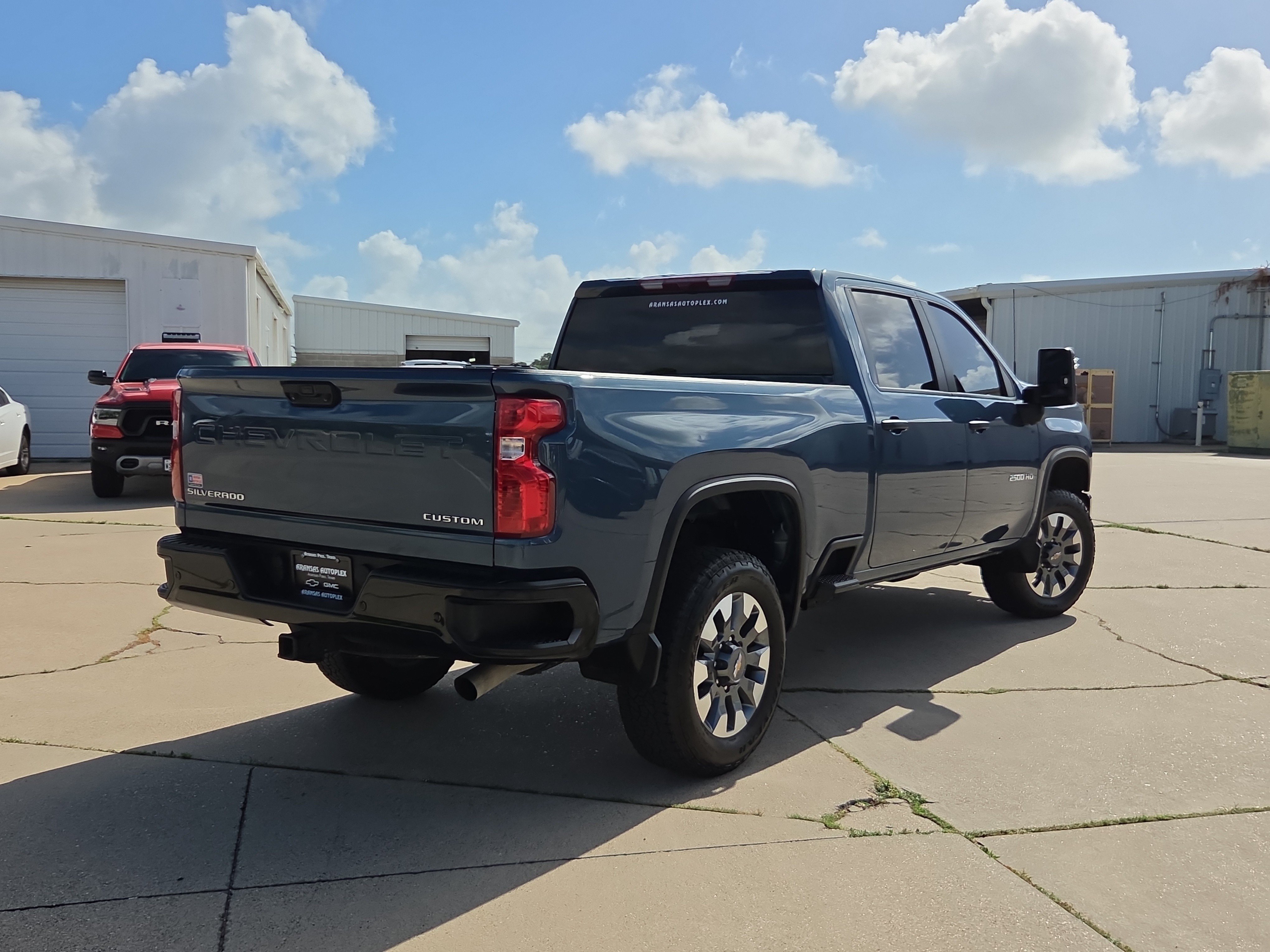 Used 2024 Chevrolet Silverado 2500 Custom w/ Custom Value Package AWD/4WD image 5