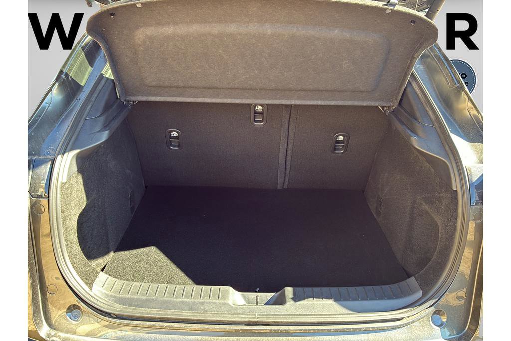 Used 2024 MAZDA CX-30 AWD 2.5 S w/ Premium Package image 19