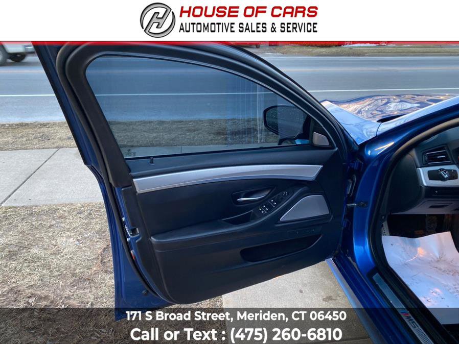 Used 2013 BMW M5 4dr Sdn image 25