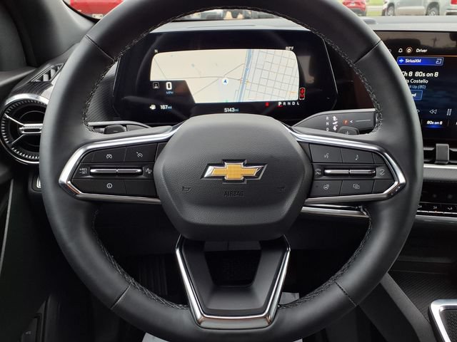 New 2026 Chevrolet Equinox LT w/ Convenience Package II FWD image 19