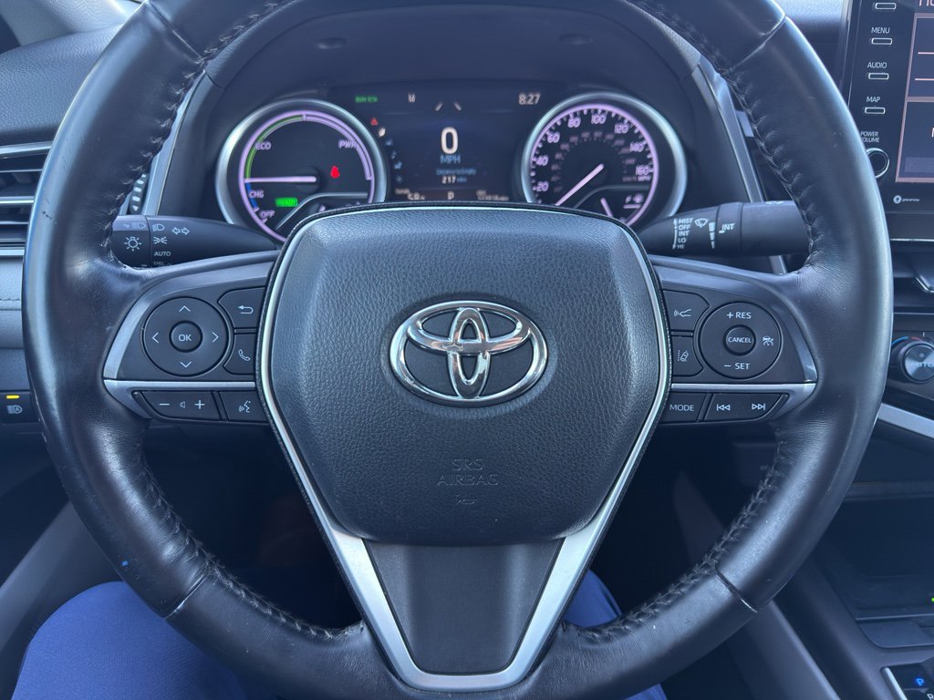 Used 2021 Toyota Camry XLE FWD image 18