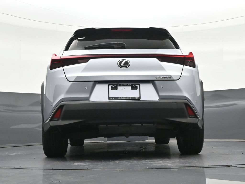 Used 2023 Lexus UX 250h FWD w/ Accessory Package (Z2) image 33