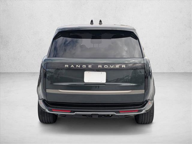 Used 2025 Land Rover Range Rover SE AWD/4WD image 6