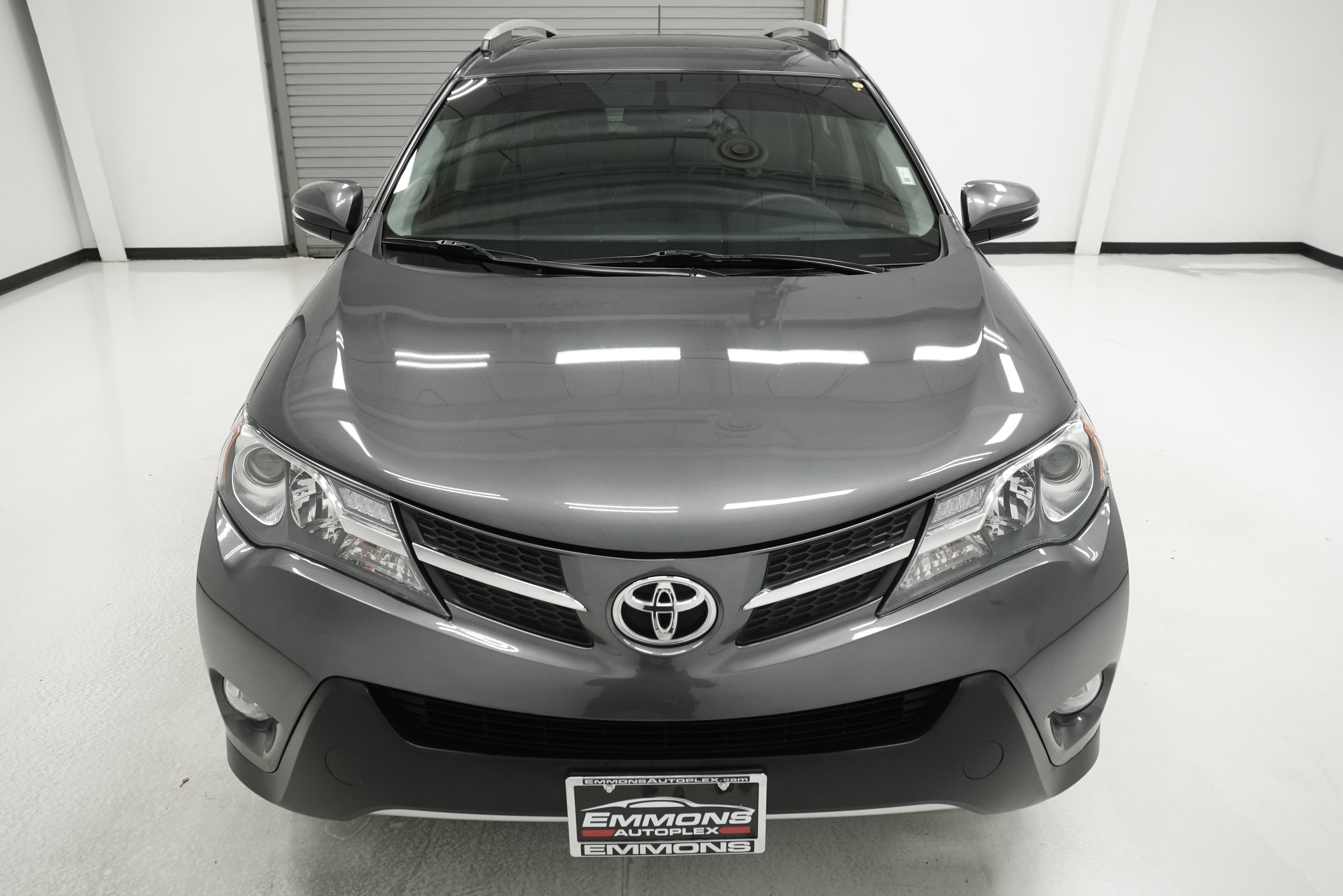 Used 2013 Toyota RAV4 Limited FWD image 2