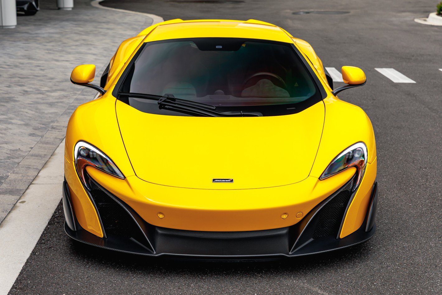 Used 2016 McLaren 675LT Coupe image 21