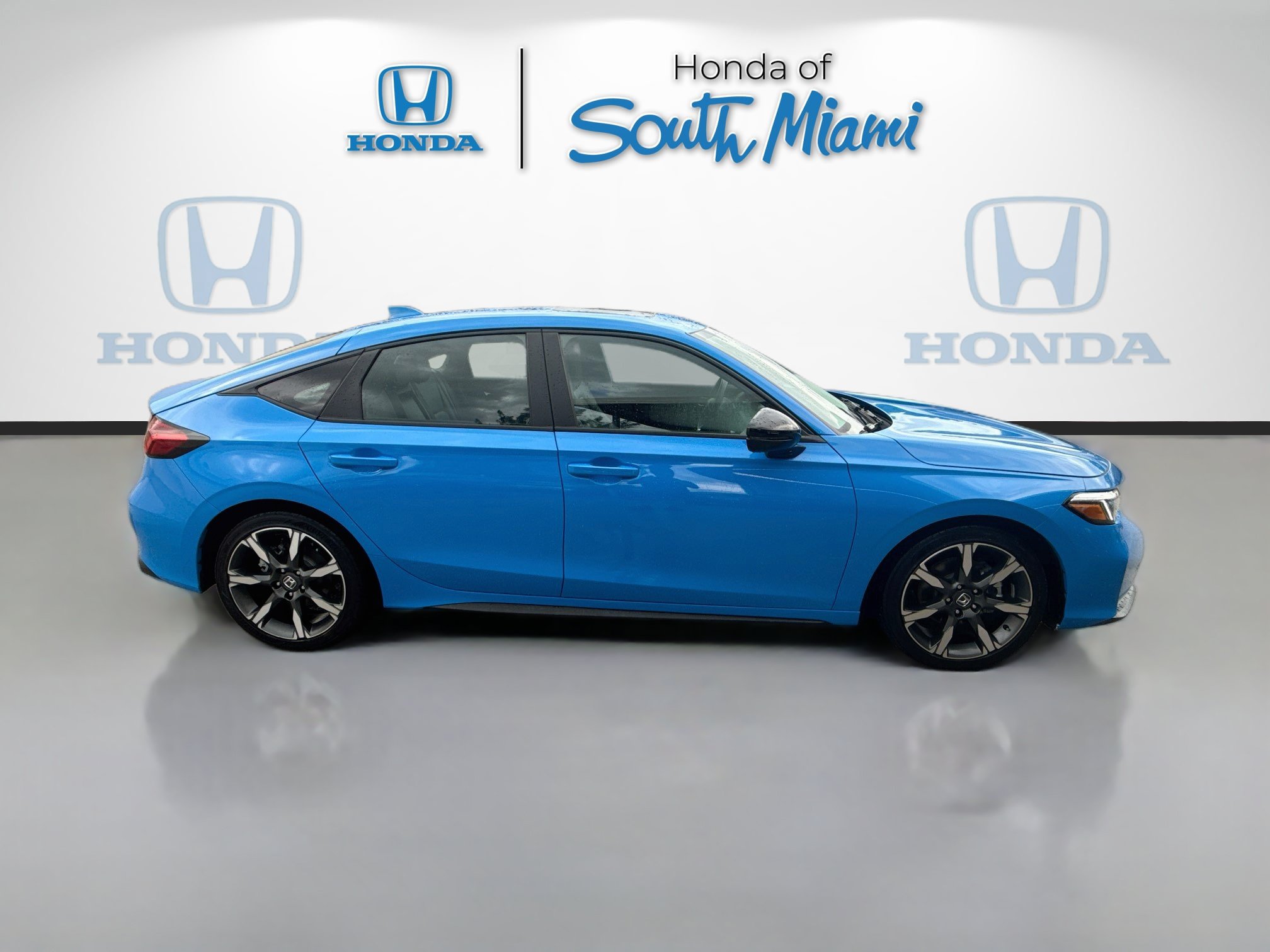 Used 2025 Honda Civic Sport Touring image 8