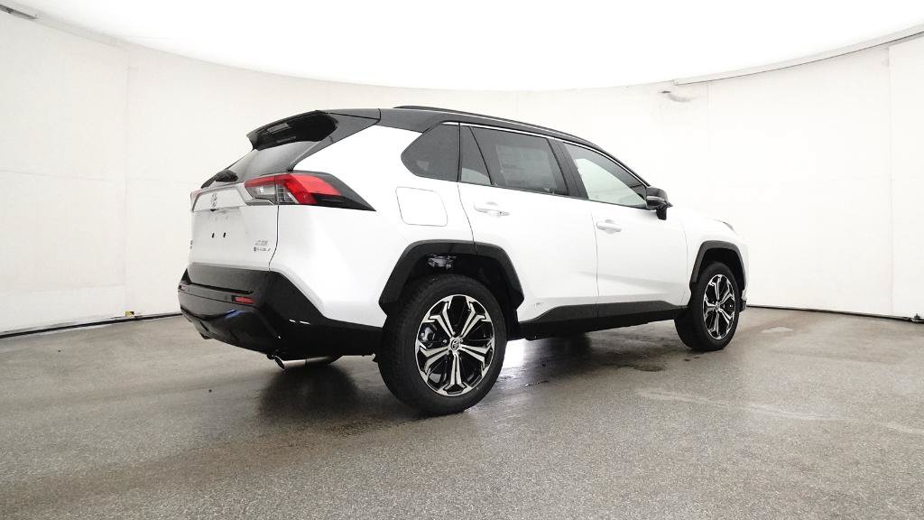 New 2025 Toyota RAV4 XSE w/ Premium Package AWD/4WD image 28
