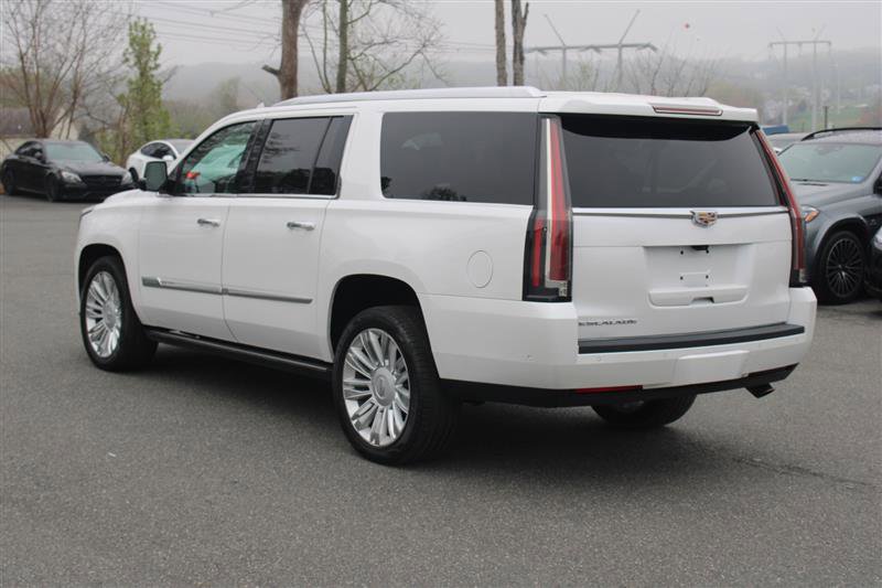 Used 2017 Cadillac Escalade ESV Platinum image 5