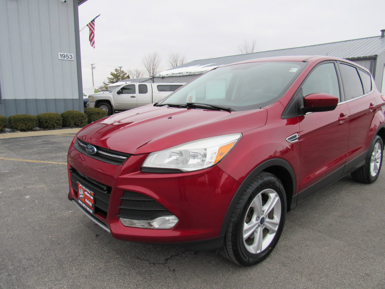 Used 2015 Ford Escape SE image 1
