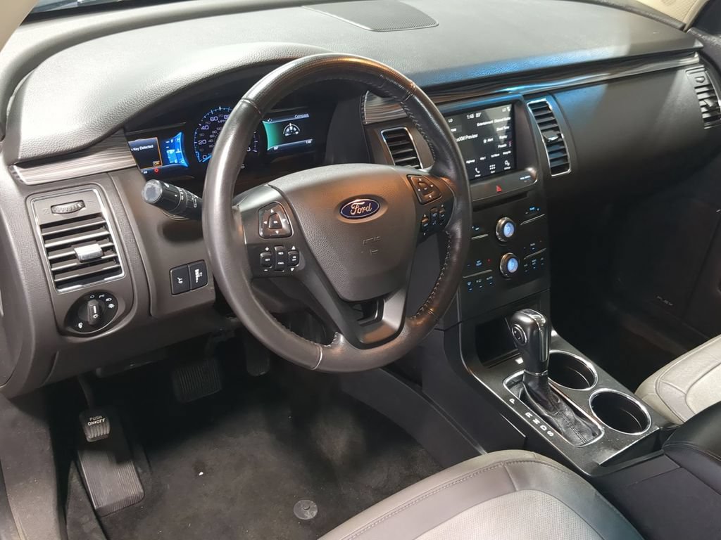 Used 2018 Ford Flex SEL w/ Equipment Group 202A AWD/4WD image 12