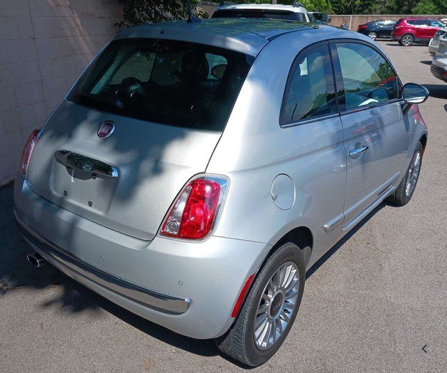 Used 2012 FIAT 500 Lounge w/ Luxury Leather Pkg FWD image 2