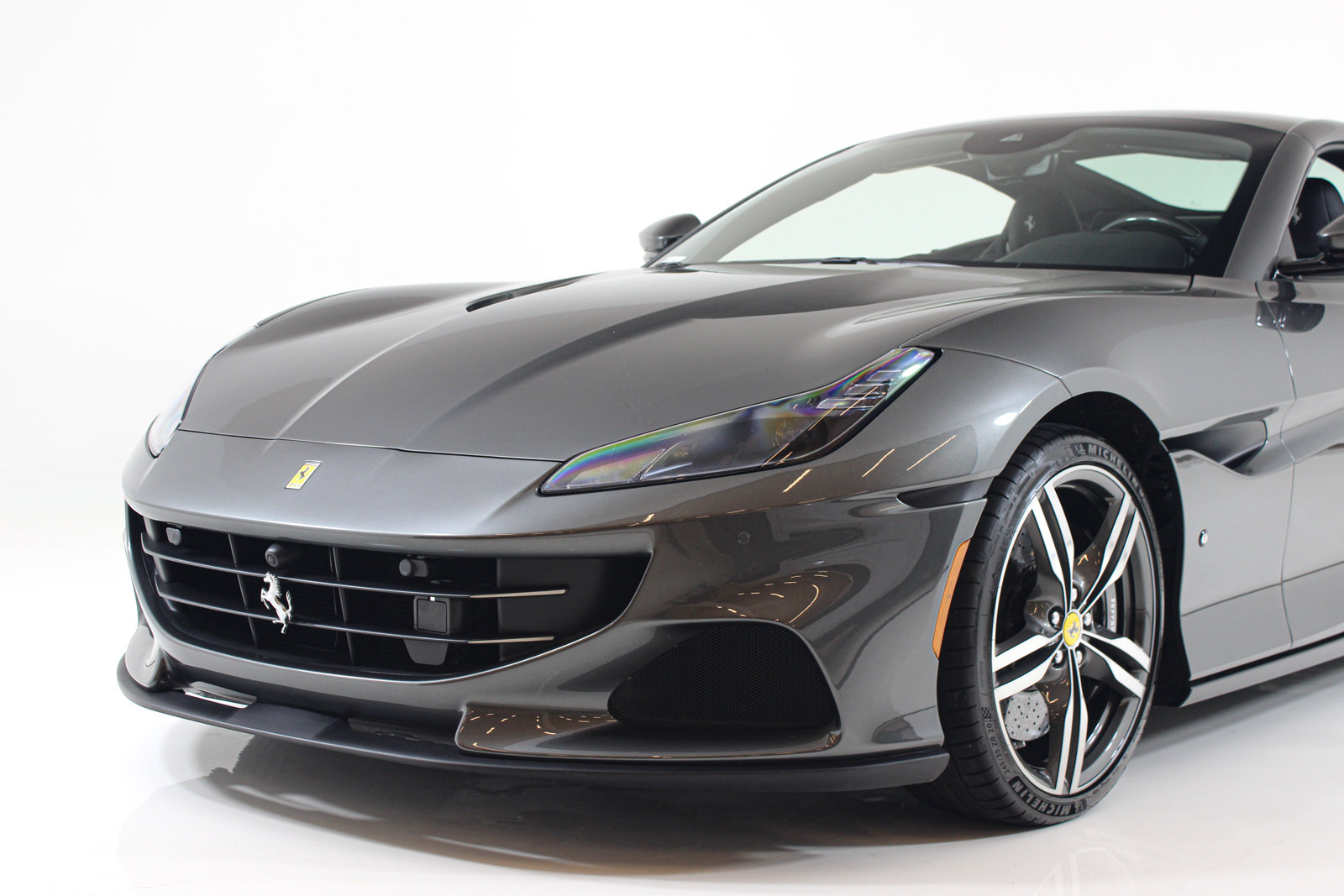 Certified 2023 Ferrari Portofino M RWD image 4