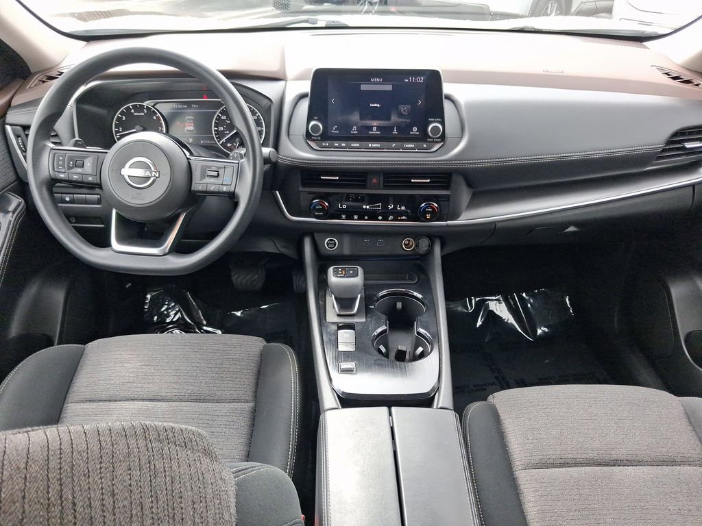 Certified 2023 Nissan Rogue SV image 7