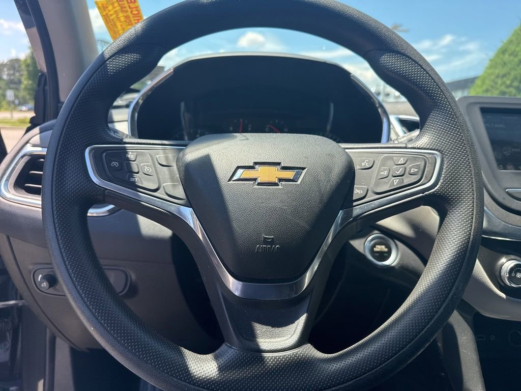 Used 2019 Chevrolet Equinox LS w/ LS Convenience Package FWD image 7