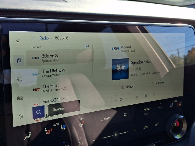 Certified 2025 Lexus RX 450h AWD w/ Convenience Package image 18