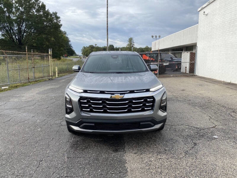 New 2026 Chevrolet Equinox LT image 3