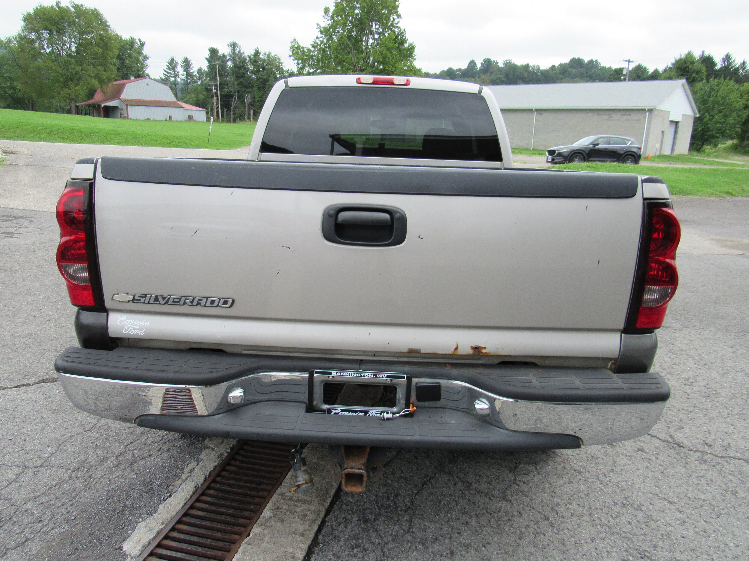 Used 2006 Chevrolet Silverado 1500 LT w/ Light Duty Power Package AWD/4WD image 7