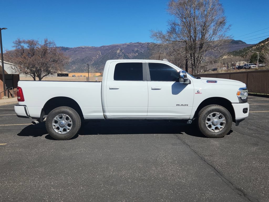 Used 2024 RAM 2500 Laramie AWD/4WD image 2