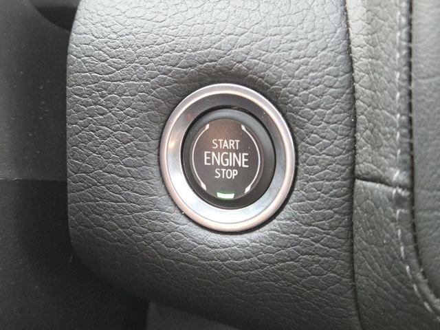 Used 2022 GMC Yukon XL Denali image 16