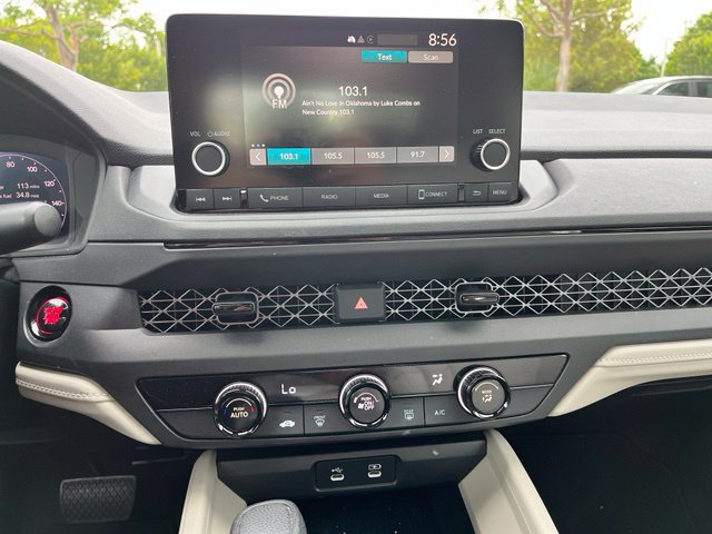 Used 2023 Honda Accord LX image 10