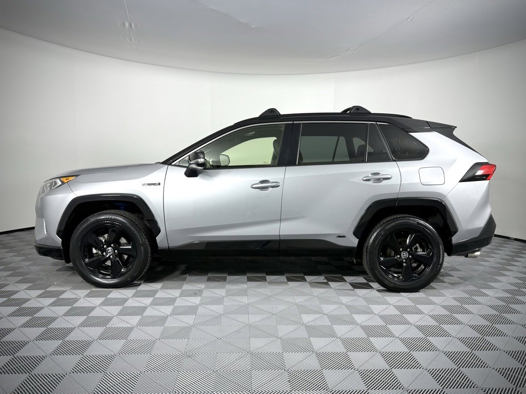 Used 2021 Toyota RAV4 XSE image 2