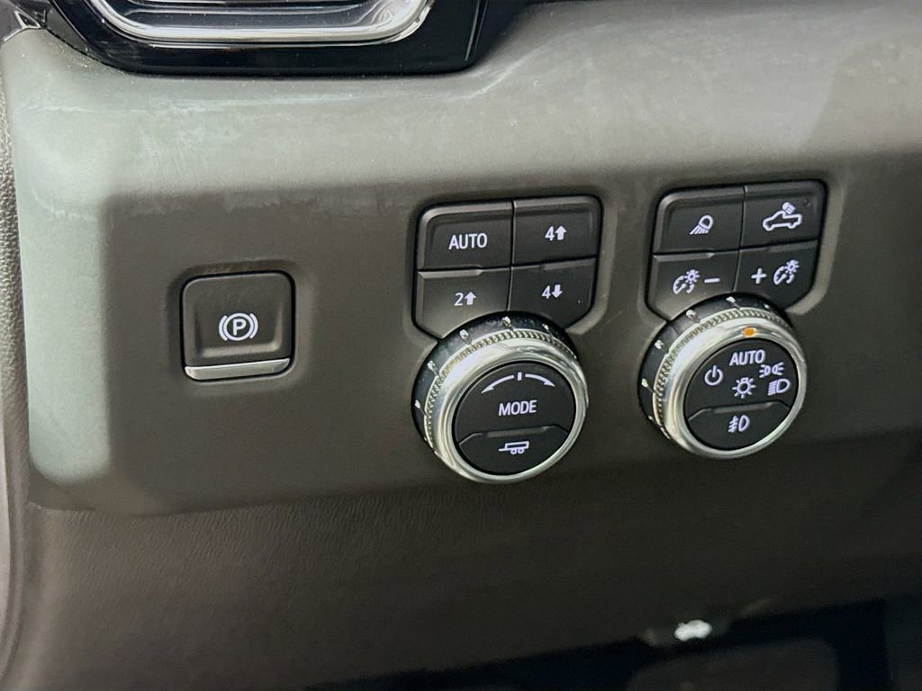 Used 2024 GMC Sierra 1500 Denali w/ Technology Package image 10