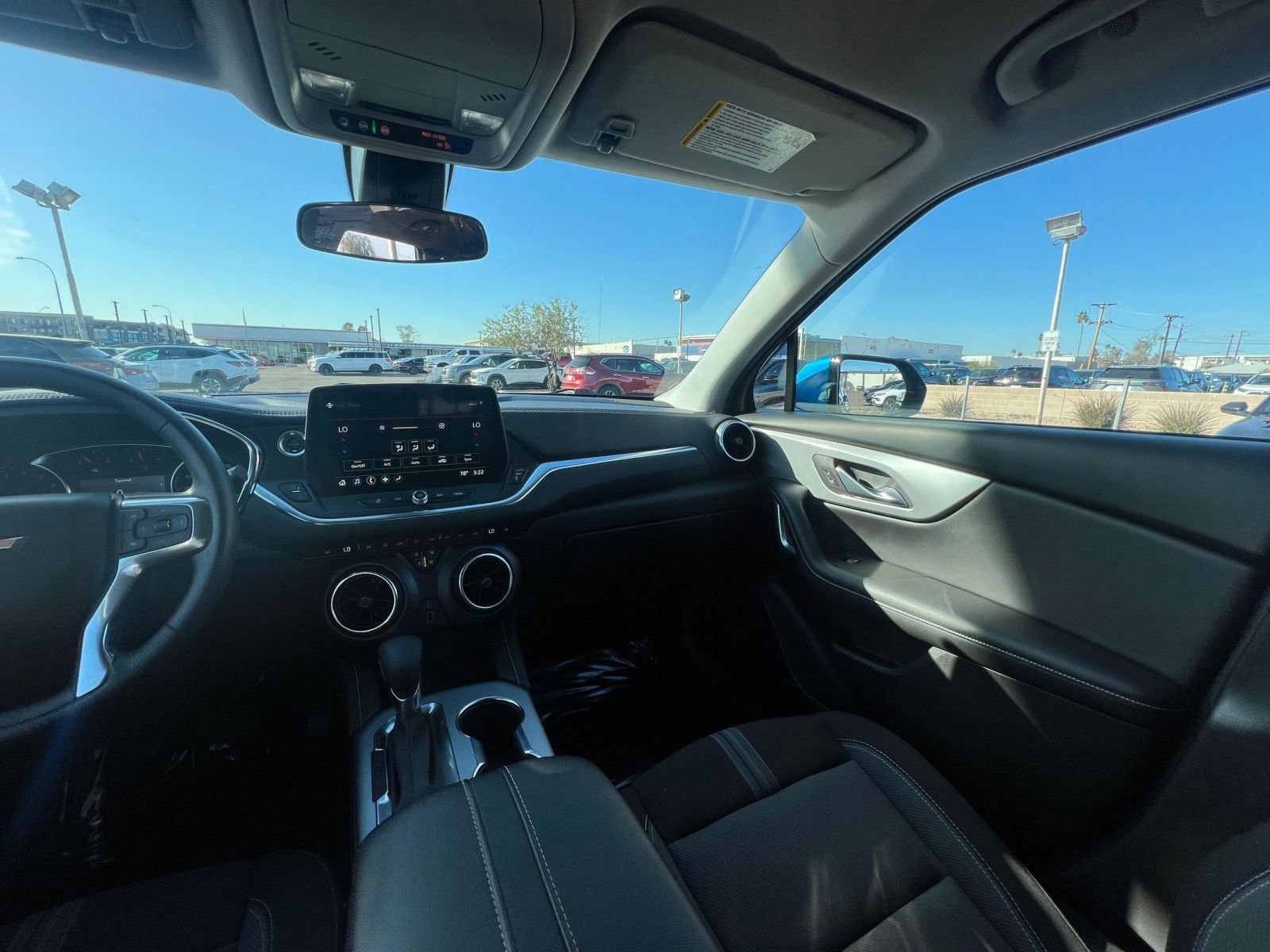 Used 2025 Chevrolet Blazer LT image 35