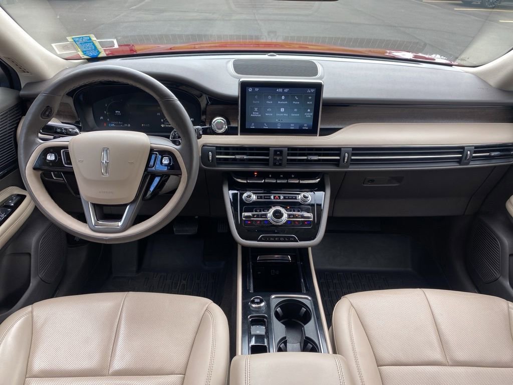 Used 2022 Lincoln Corsair Reserve w/ Elements Package image 9