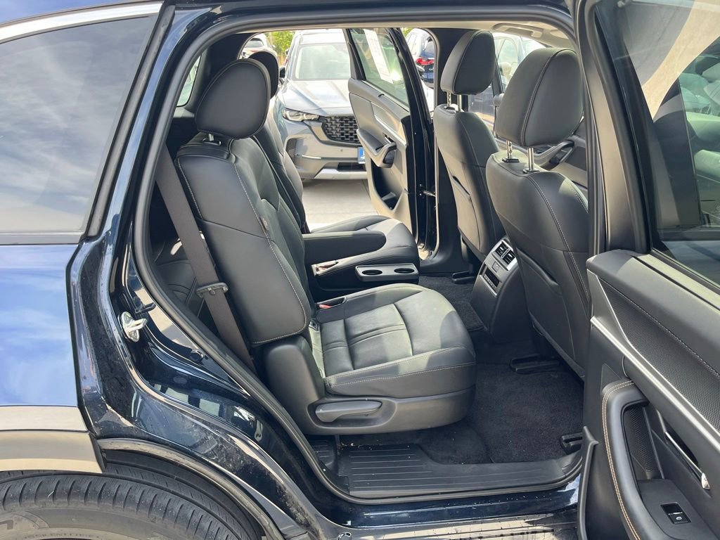 Used 2024 MAZDA CX-90 Plug-In Hybrid w/ Premium Pkg AWD/4WD image 16