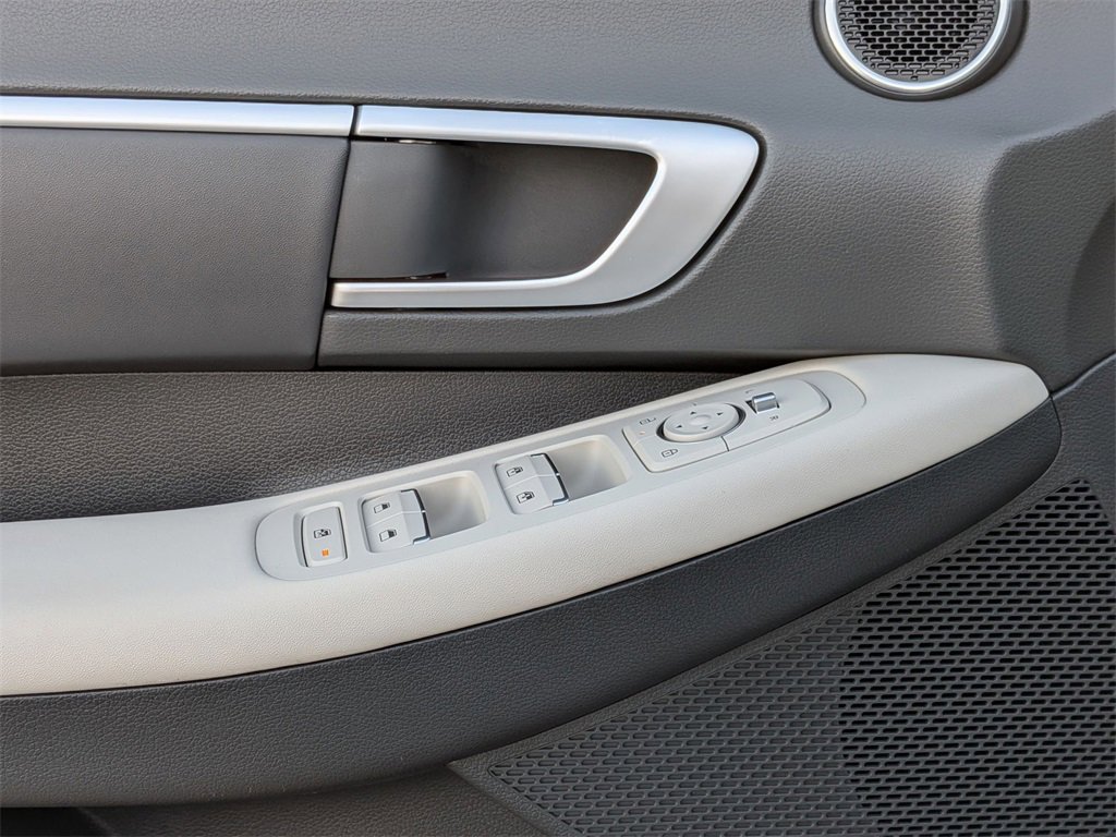 Used 2025 Hyundai Sonata SEL image 13